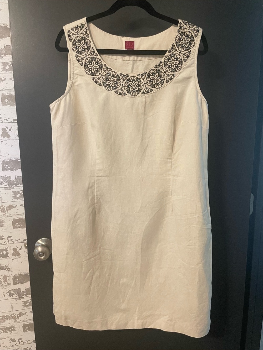 212 Collection Linen Blend Embroidered Shift Dress Cream Black Size 18 - Picture 2 of 8